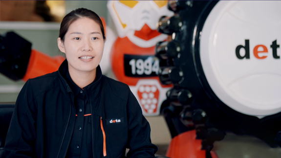 Interviews-Zhang Li